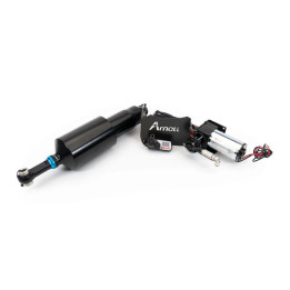 Arnott® Ultimate Ride kit for BMW® R18 2020–2023, black digital pressure gauge